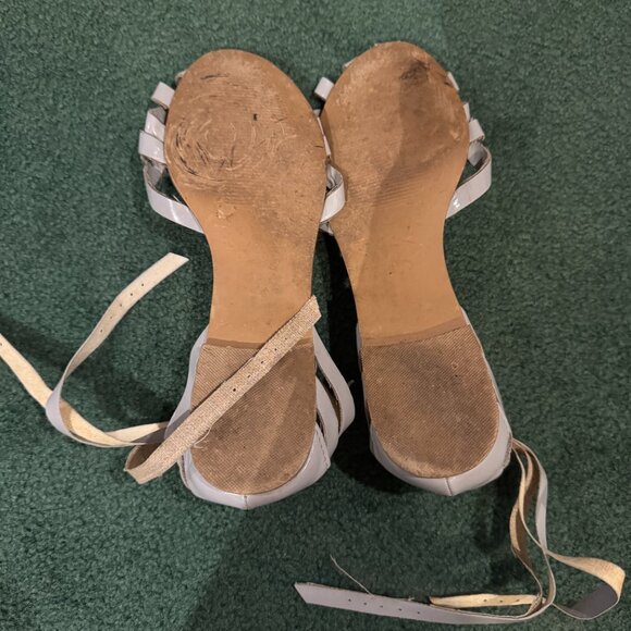 Steve Madden Gray Patent Leather Flats – Strappy Sandal Style Sz 8 - Picture 3 of 4